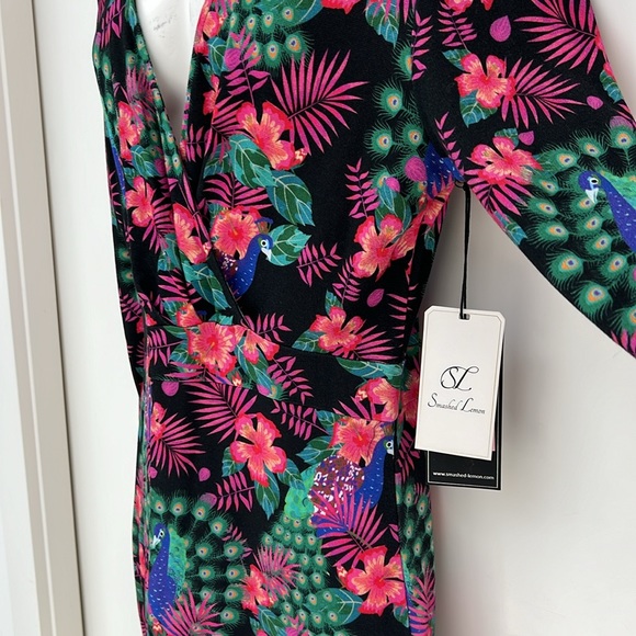 SMASHED LEMONS | Peacock Tropical long sleeve Dress NWT - Picture 6 of 11